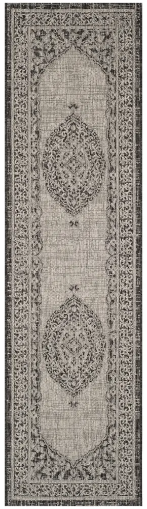 Safavieh Courtyard 2'-3