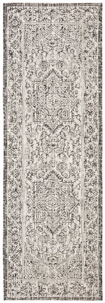 Safavieh Courtyard 2'-3