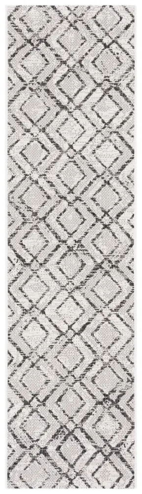 Safavieh Courtyard 2'-3