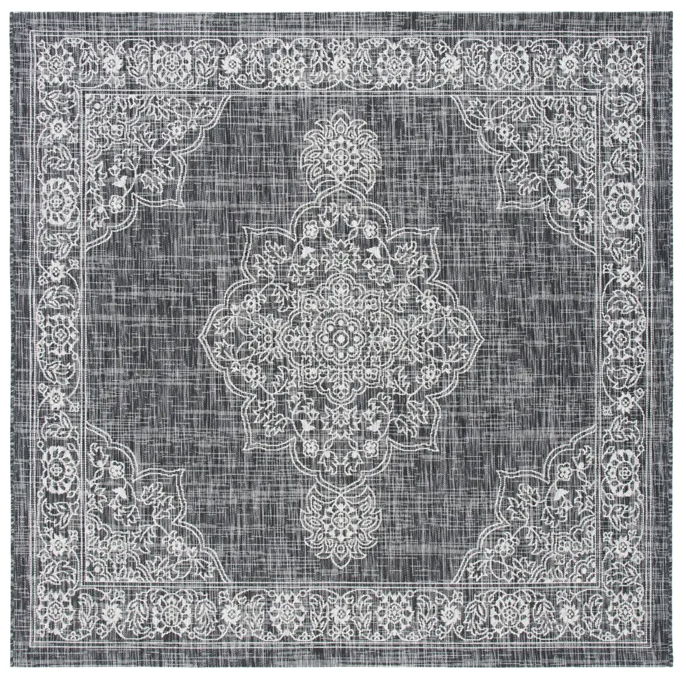 Safavieh Courtyard 6'-7