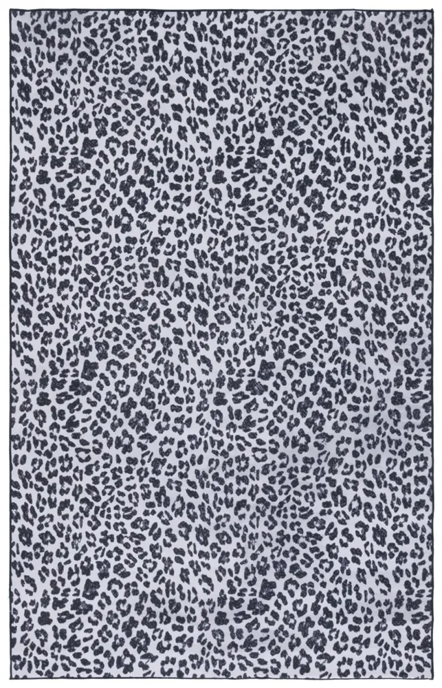 Safavieh Faux Hide 5'-0