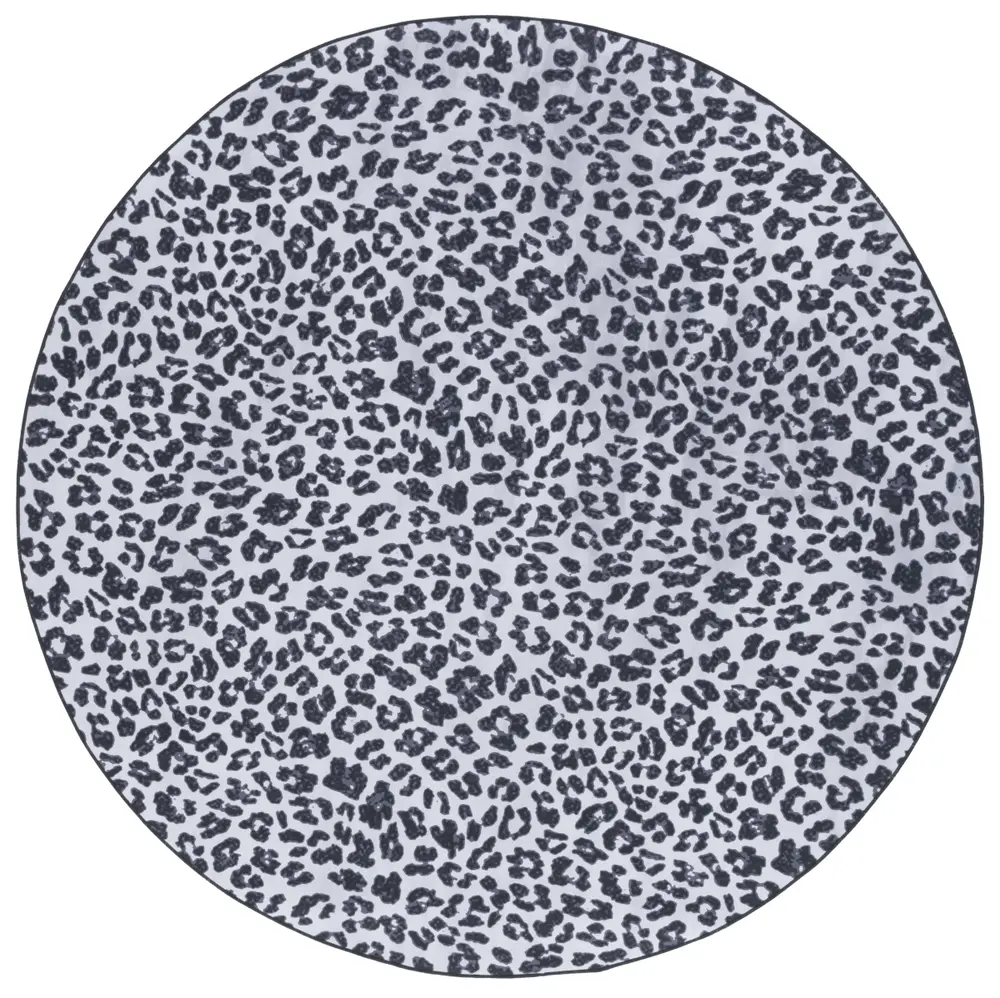 Safavieh Faux Hide 6'-0