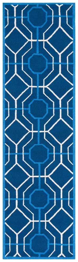 Safavieh Four Seasons 2'-3