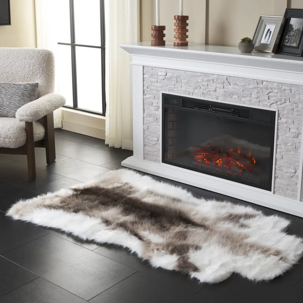 Safavieh Faux Sheep Skin 3'-0