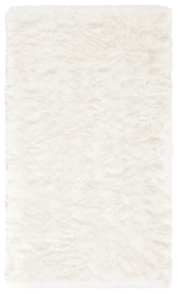 Safavieh Faux Sheep Skin 3'-0
