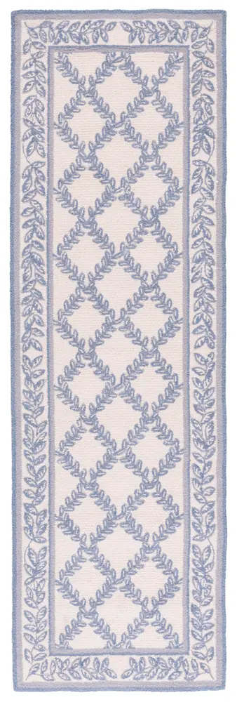 Safavieh Chelsea 2'-6