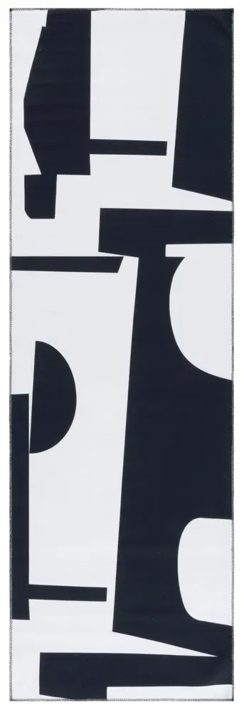 Safavieh Malibu 2'-6