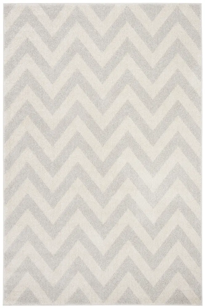 Safavieh Amherst 4'-0