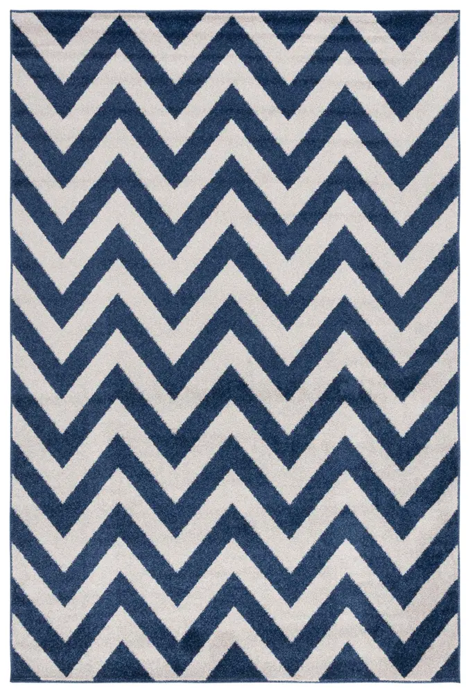 Safavieh Amherst 5'-3