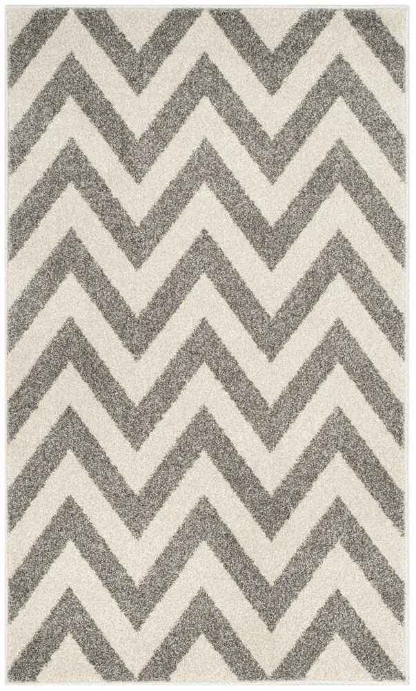 Safavieh Amherst 2'-6