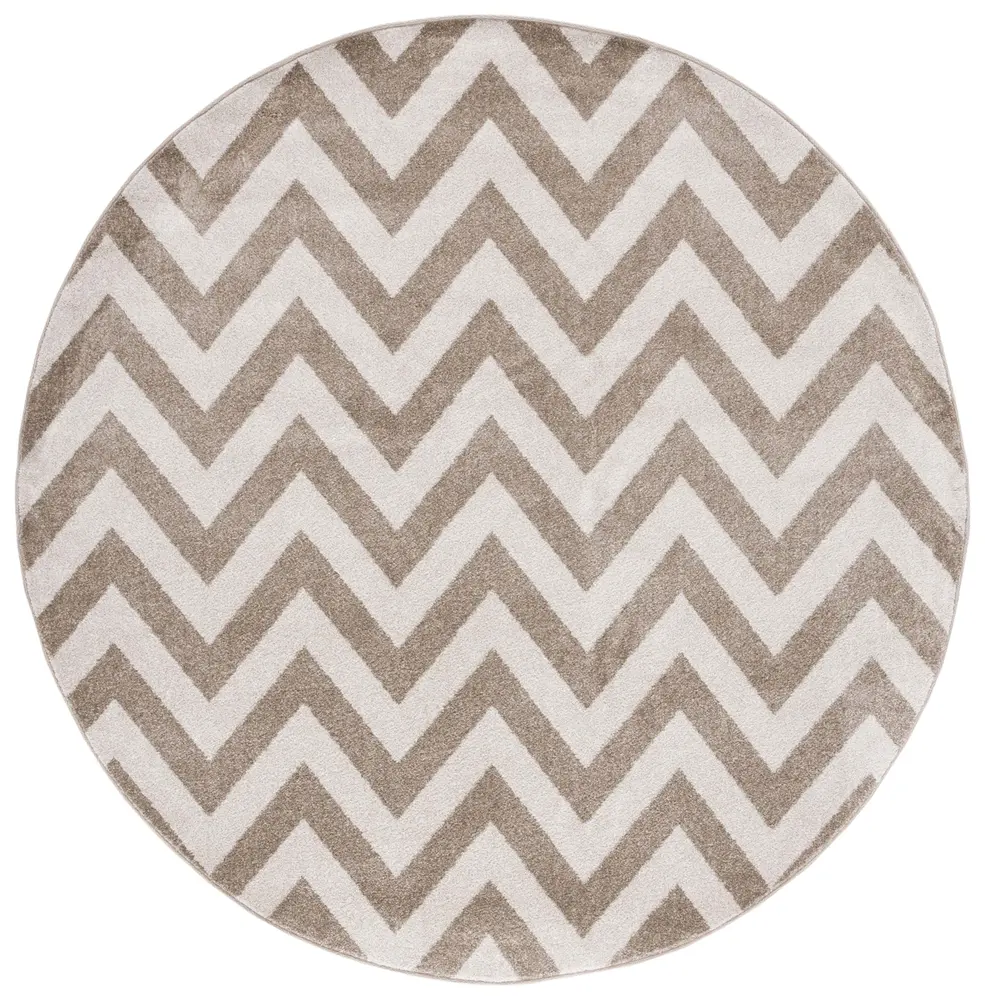 Safavieh Amherst 7'-0