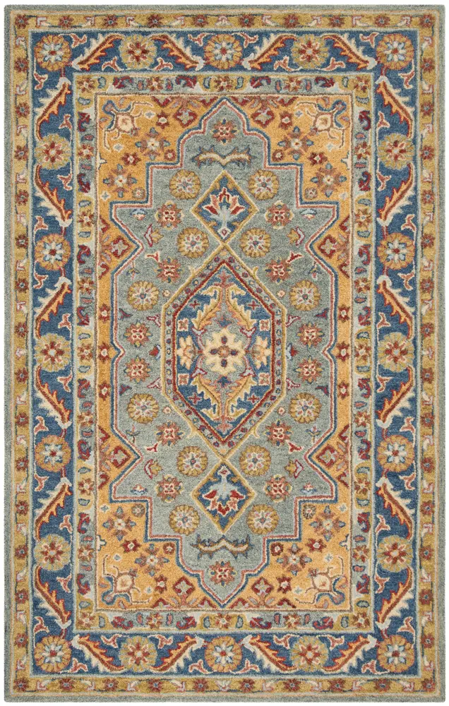 Safavieh Antiquity 4'-0