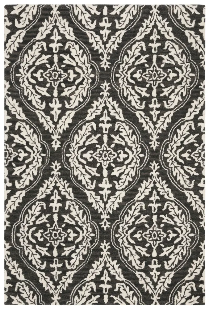 Safavieh Blossom 4'-0