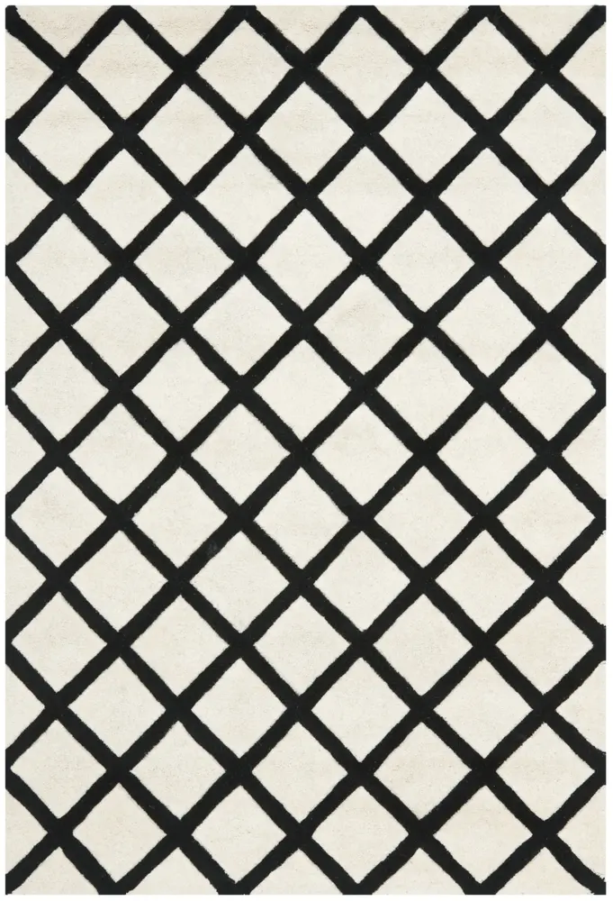 Safavieh Chatham 4'-0