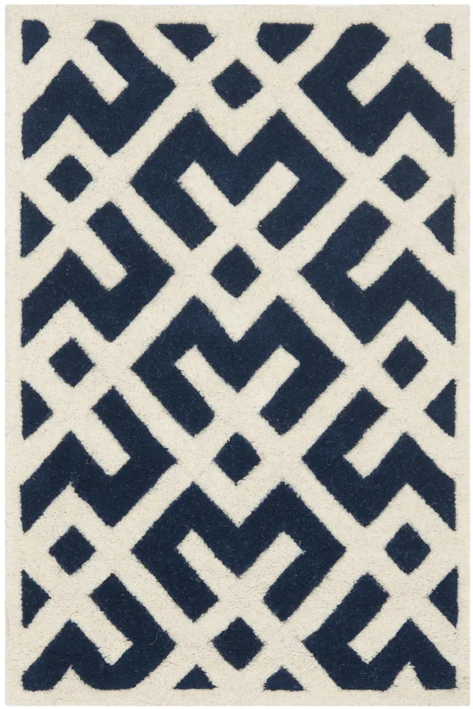 Safavieh Chatham 2'-0