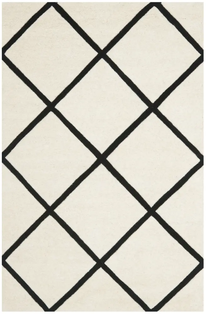 Safavieh Chatham 4'-0