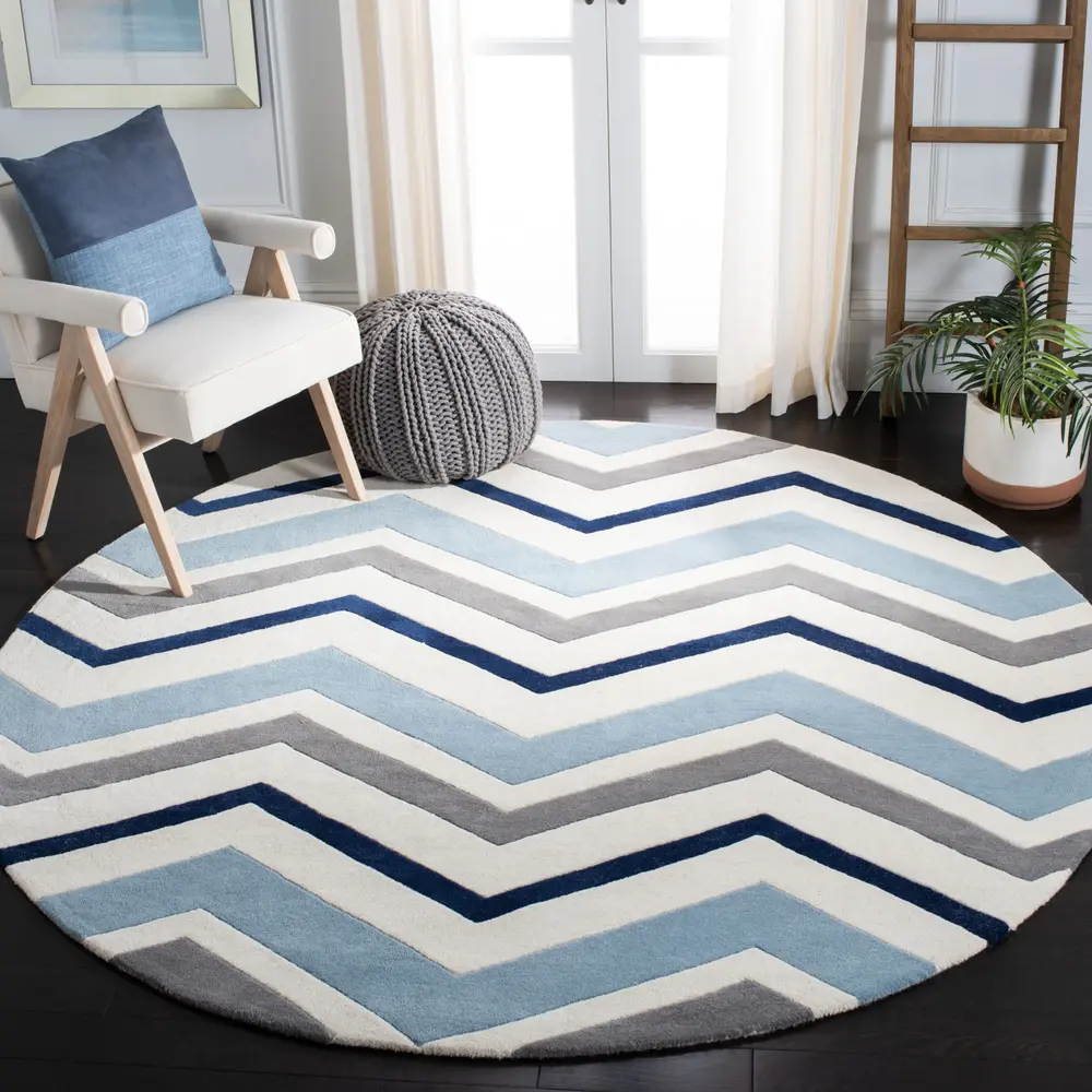 Safavieh Chatham 7'-0