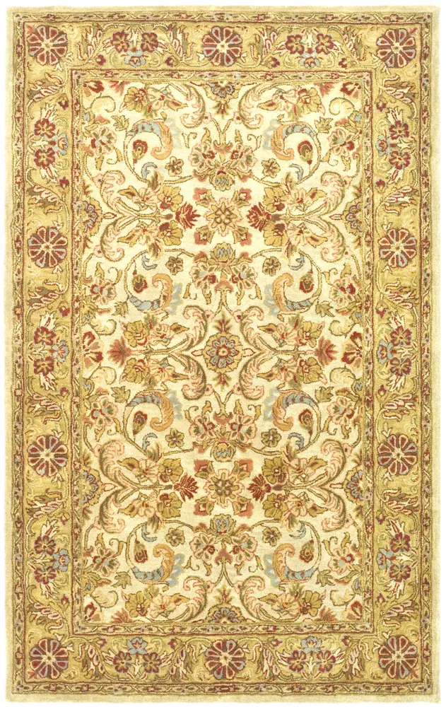 Safavieh Classic 5'-0