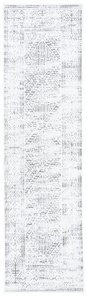 Safavieh Classic Vintage 2'-3