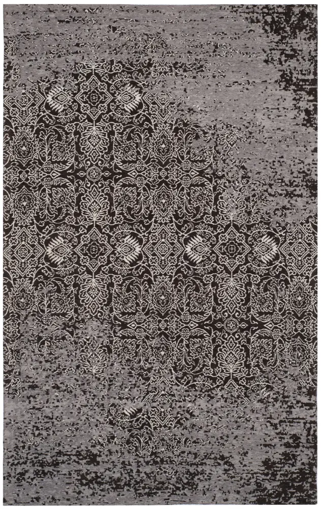 Safavieh Classic Vintage 5'-0