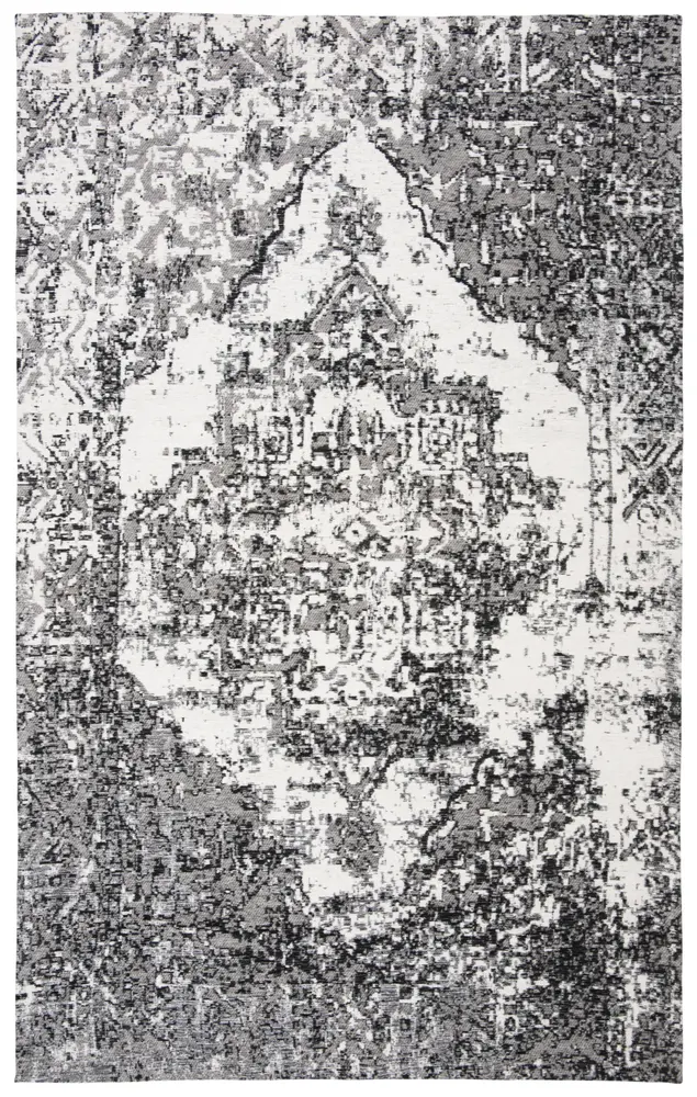 Safavieh Classic Vintage 5'-0