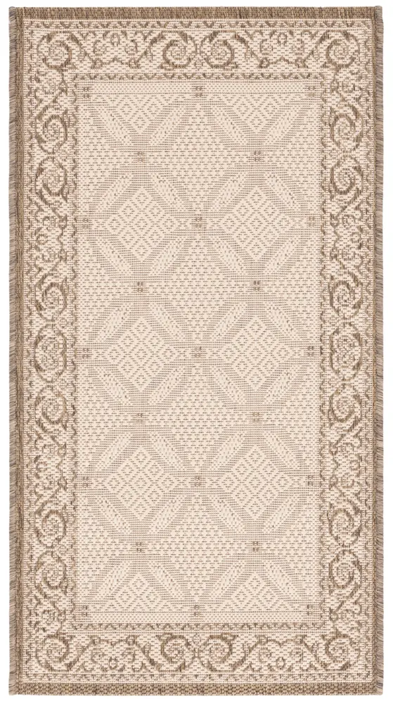 Safavieh Courtyard 2'-0