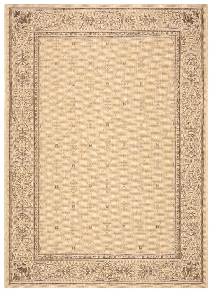 Safavieh Courtyard 4'-0