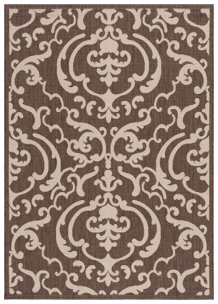 Safavieh Courtyard 4'-0