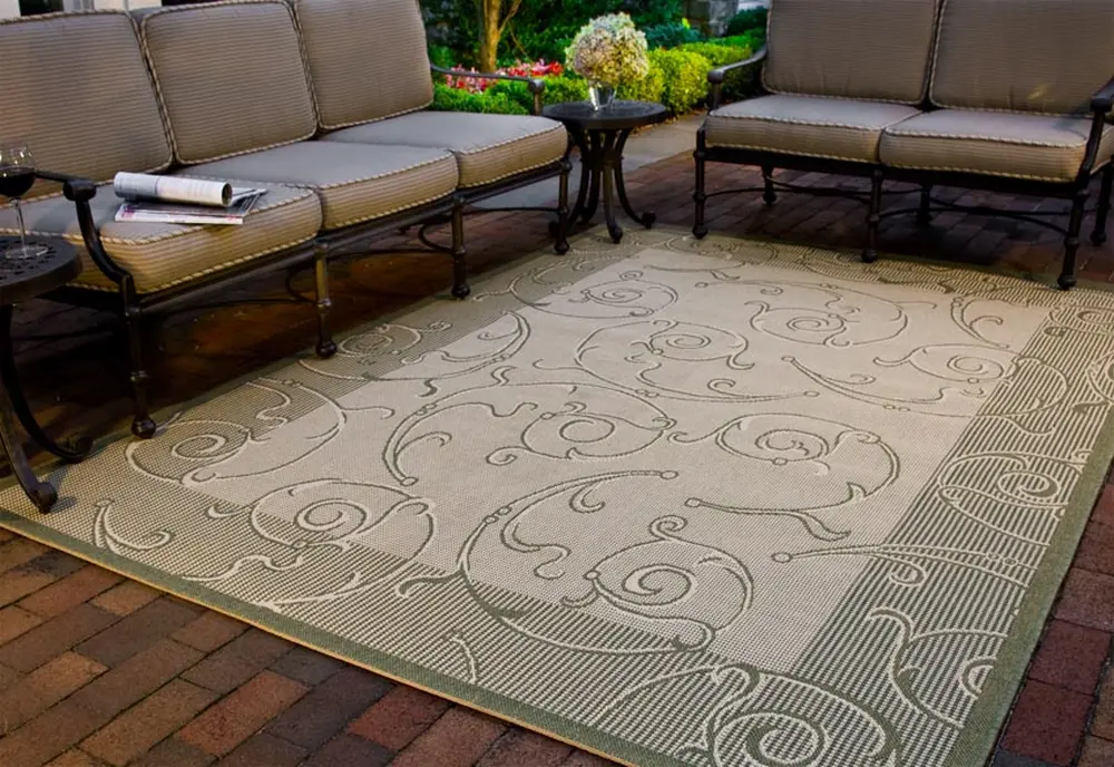 Safavieh Courtyard 6'-7