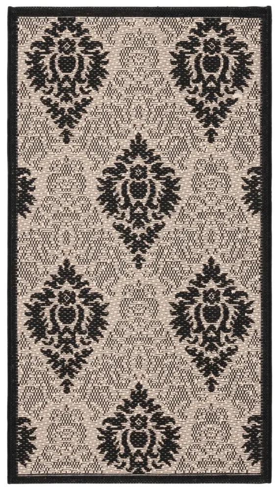 Safavieh Courtyard 2'-0