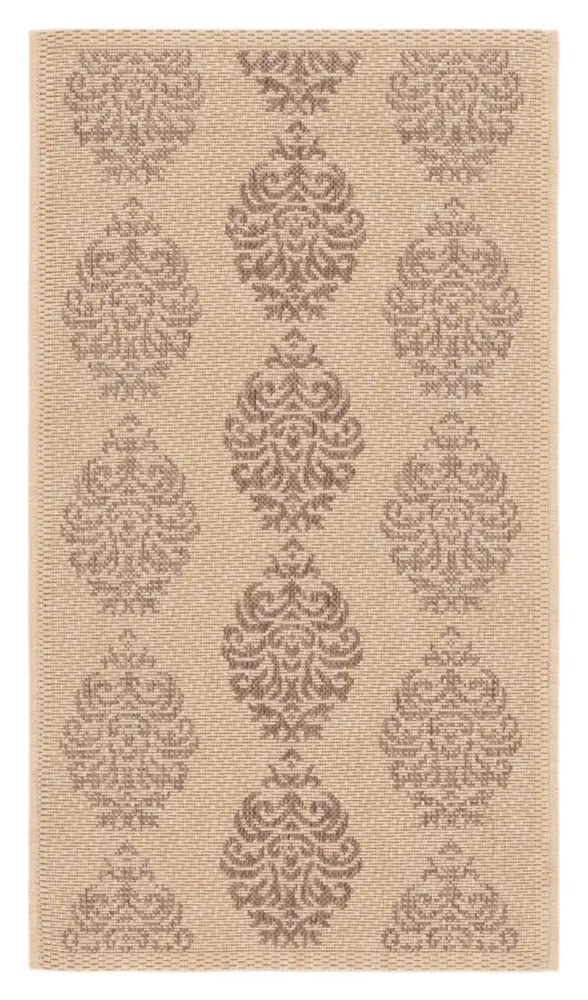 Safavieh Courtyard 2'-0