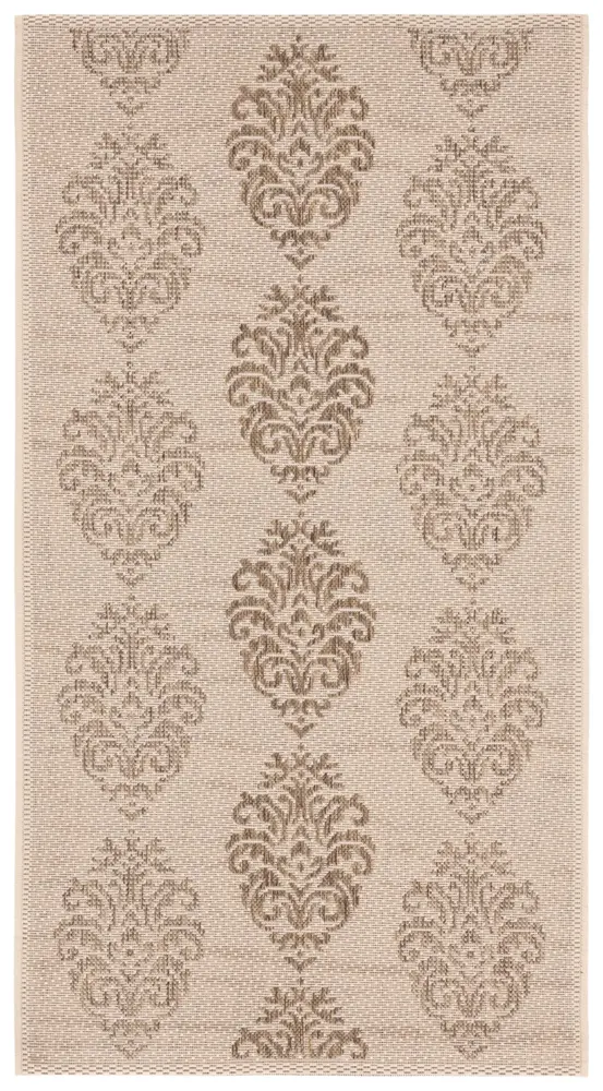 Safavieh Courtyard 2'-7