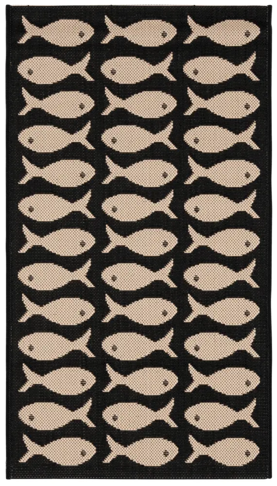 Safavieh Courtyard 2'-0