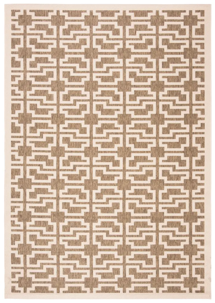 Safavieh Courtyard 4'-0