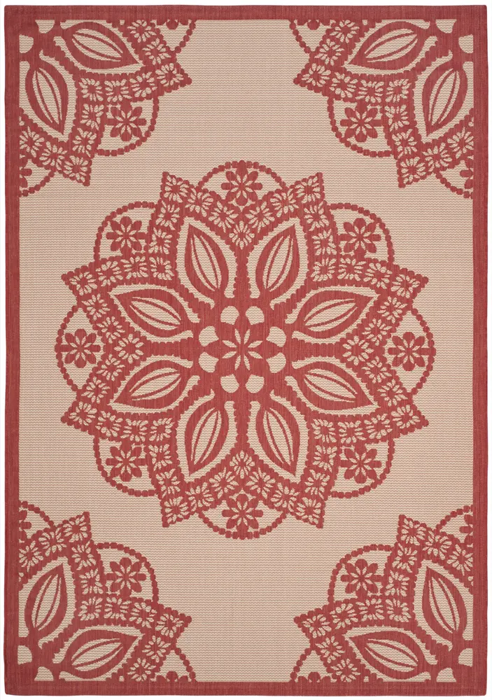 Safavieh Courtyard 4'-0