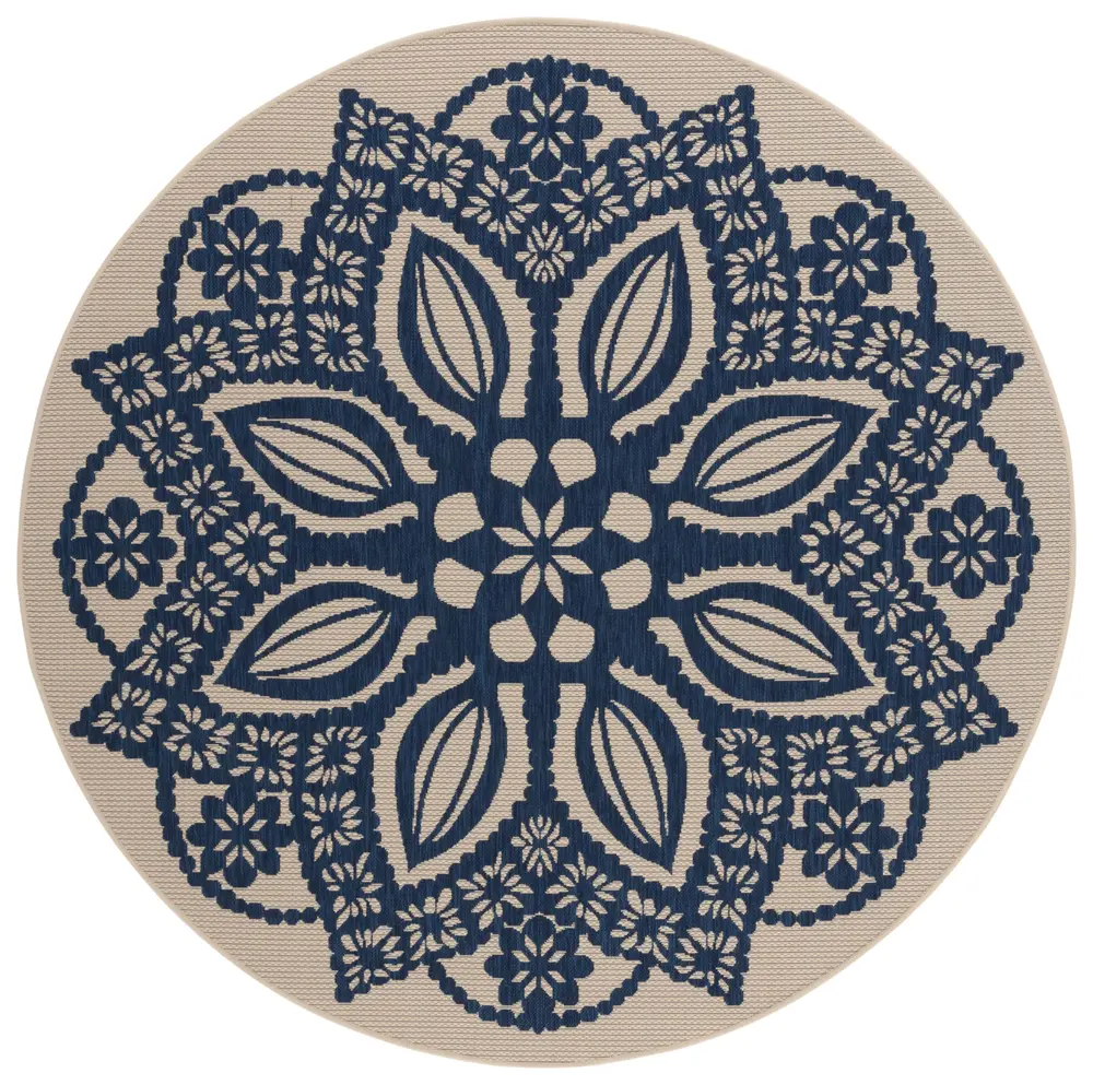 Safavieh Courtyard 6'-7