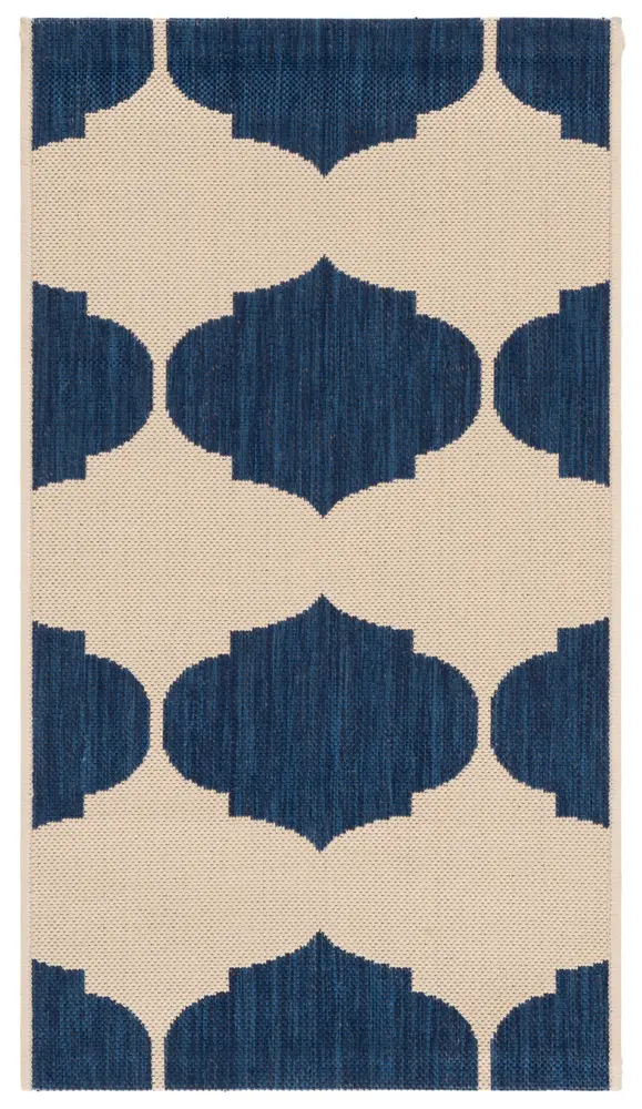 Safavieh Courtyard 2'-0