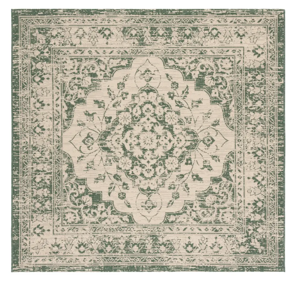 Safavieh Courtyard 6'-7