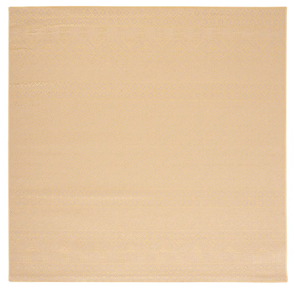 Safavieh Courtyard 6'-7