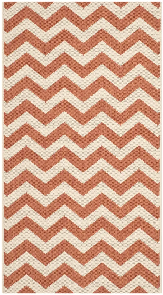 Safavieh Courtyard 2'-7