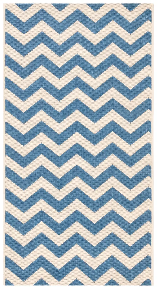 Safavieh Courtyard 2'-7