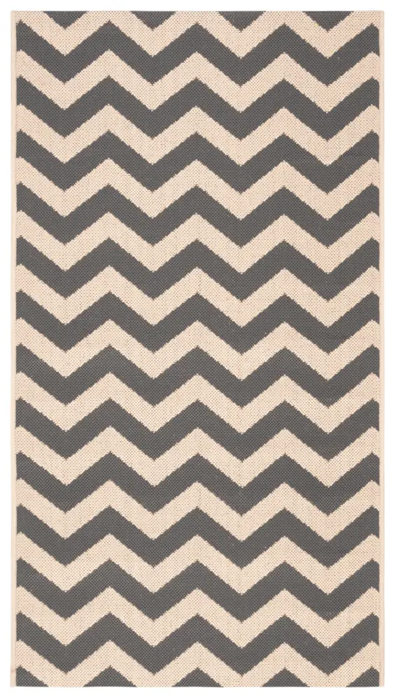 Safavieh Courtyard 2'-7