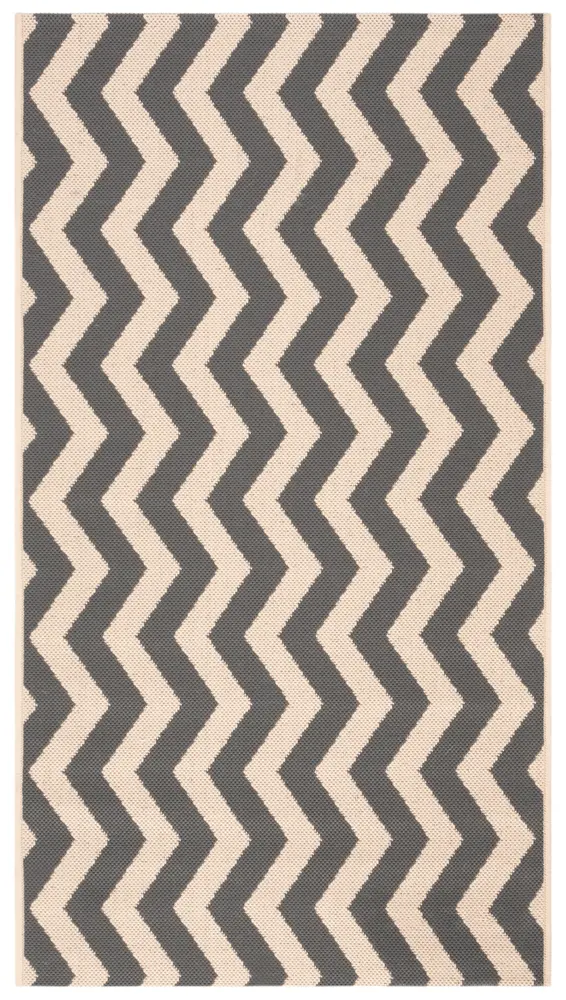 Safavieh Courtyard 2'-7