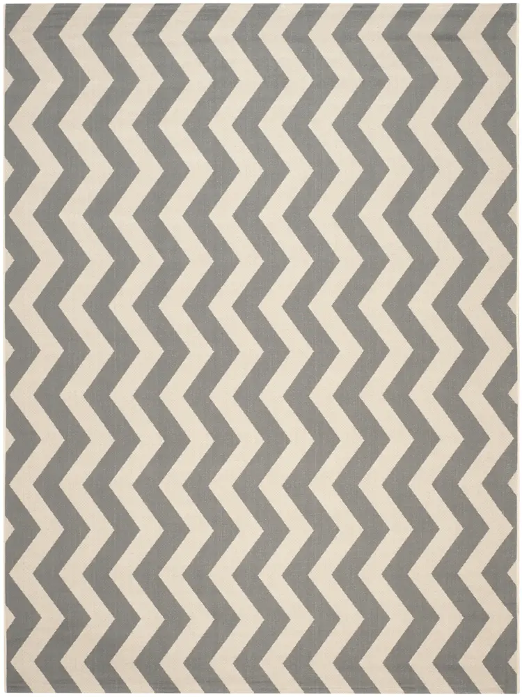 Safavieh Courtyard 8'-0