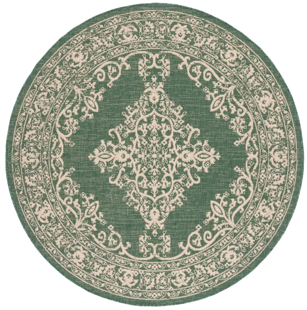 Safavieh Courtyard 6'-7