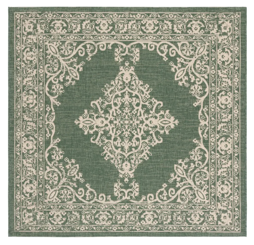 Safavieh Courtyard 6'-7