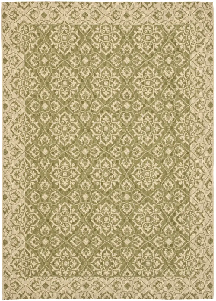 Safavieh Courtyard 4'-0