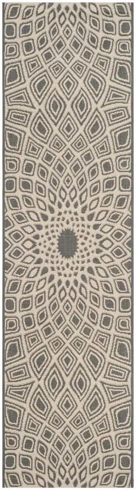 Safavieh Courtyard 2'-3