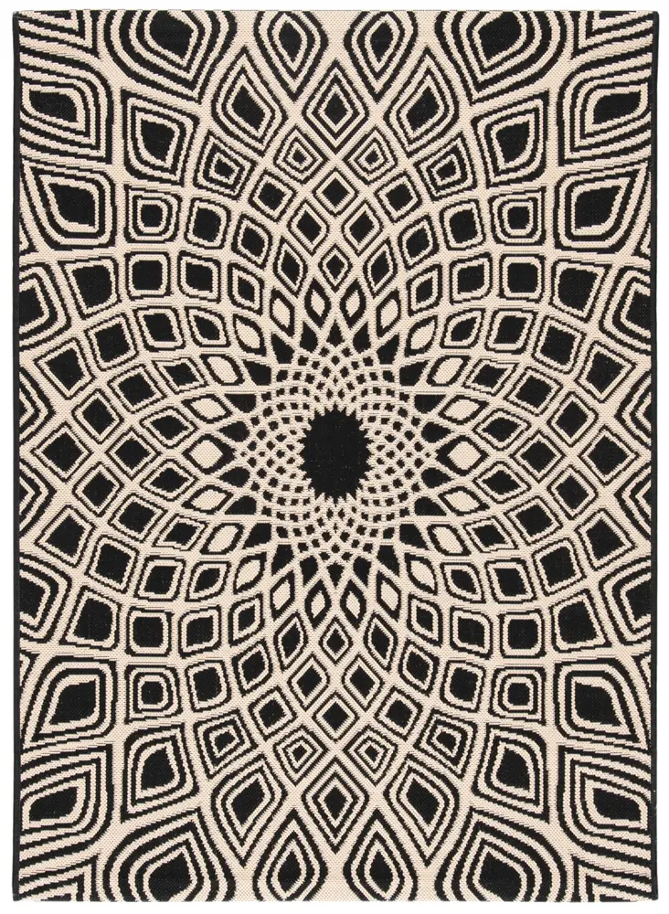 Safavieh Courtyard 4'-0