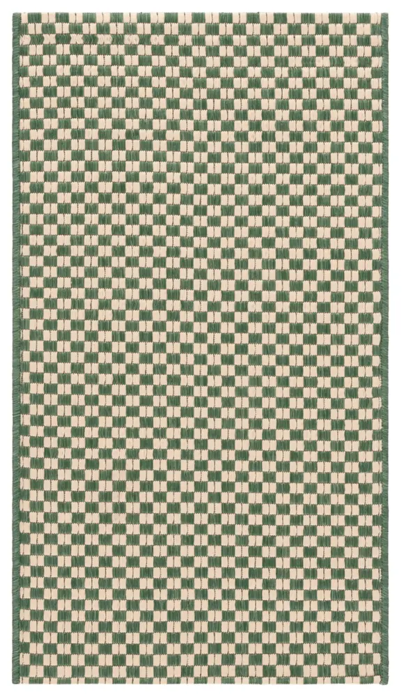 Safavieh Courtyard 2'-0